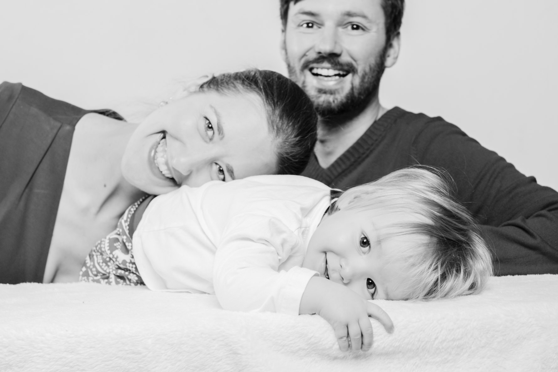 2.familyfriday