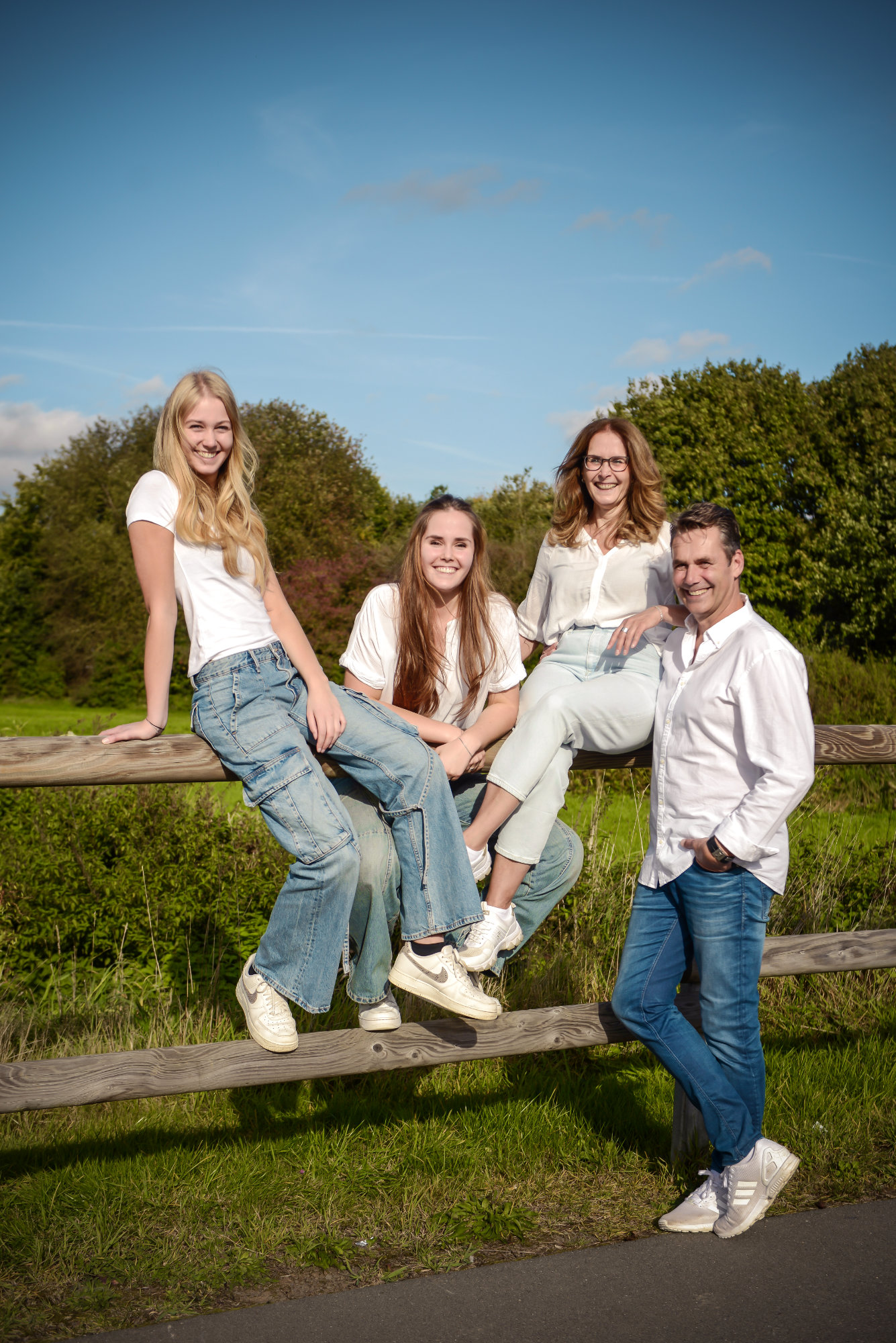 Fotoshooting Fotograf Siegen Familie 21 erwachsene Kinder Fotoshooting Fotograf Siegen Familie 21 erwachsene Kinder